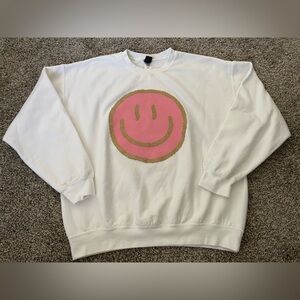 Women’s Sweet Claire Smiley Face Crewneck Sweatshirt White Size L/XL